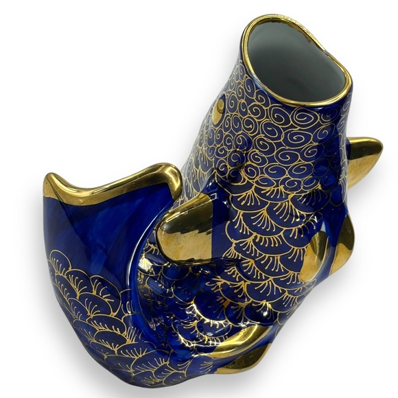 Asian Themed Vintage Colbalt Blue and Gold Koi Carp Open Mouth Fish Vase 6" Tall - Picture 5 of 13